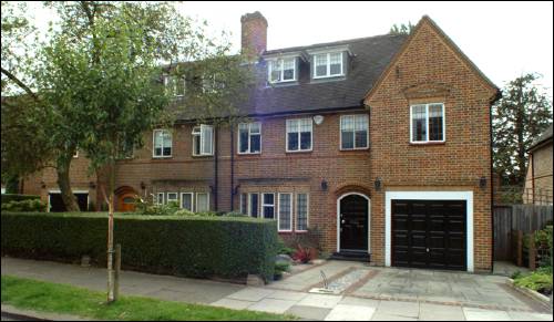 18 Spencer Drive